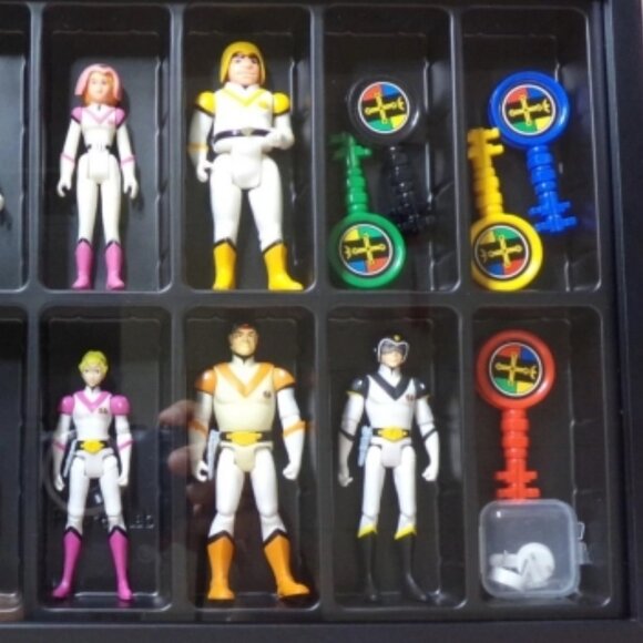 VOLTRON PILOT FIGURES+SVEN Collectors Set in New Display Case-Panosh Place-Matty - Picture 4 of 7